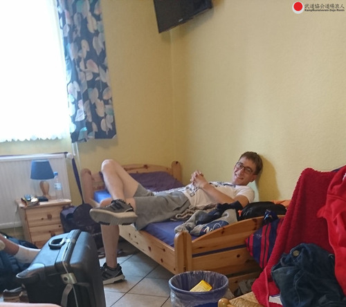 DSC_2240-2.jpg